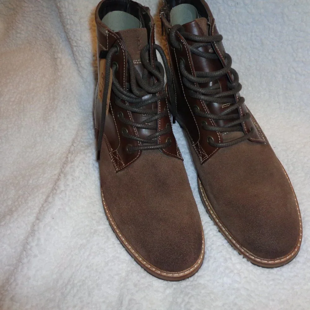 Crevo Men's Horchata Fashion Brown Lace Up Boots Size 10.5 NWT